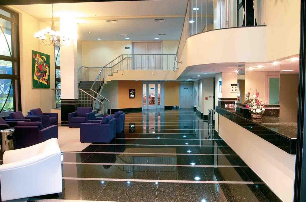 Swan Generation Hotel